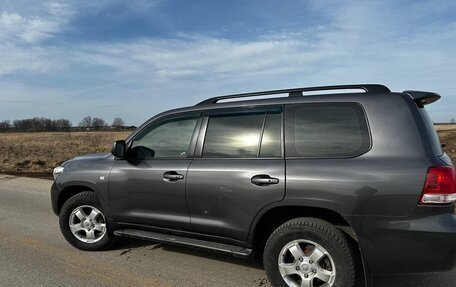 Toyota Land Cruiser 200, 2010 год, 2 590 000 рублей, 2 фотография