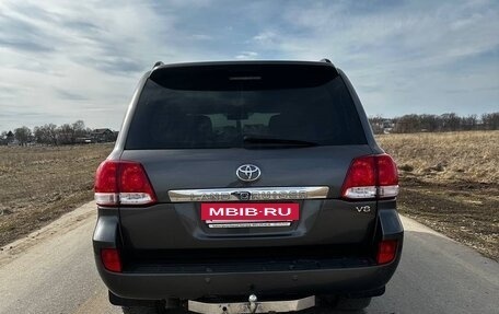 Toyota Land Cruiser 200, 2010 год, 2 590 000 рублей, 4 фотография