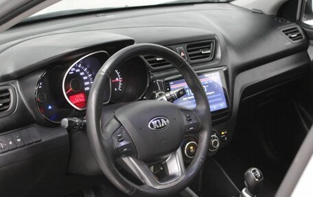 KIA Rio III рестайлинг, 2014 год, 670 000 рублей, 22 фотография