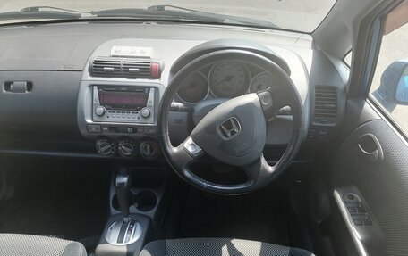 Honda Fit III, 2003 год, 450 000 рублей, 5 фотография