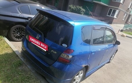 Honda Fit III, 2003 год, 450 000 рублей, 3 фотография