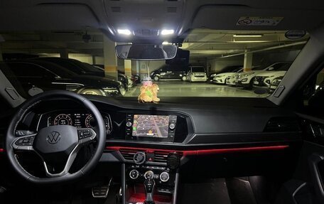 Volkswagen Jetta VII, 2022 год, 3 100 000 рублей, 7 фотография