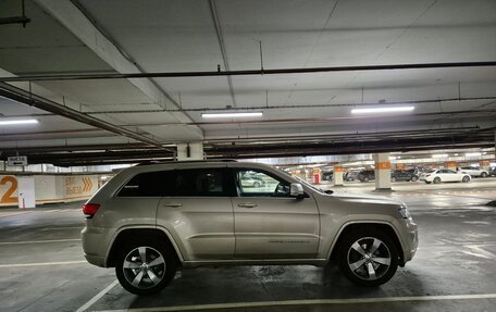 Jeep Grand Cherokee, 2013 год, 2 500 000 рублей, 21 фотография