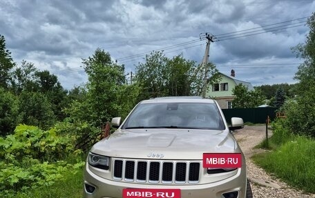 Jeep Grand Cherokee, 2013 год, 2 500 000 рублей, 17 фотография