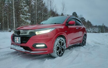 Honda Vezel, 2019 год, 2 190 000 рублей, 4 фотография