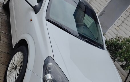 Opel Astra H, 2013 год, 850 000 рублей, 2 фотография