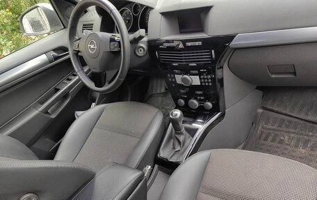Opel Astra H, 2013 год, 850 000 рублей, 6 фотография