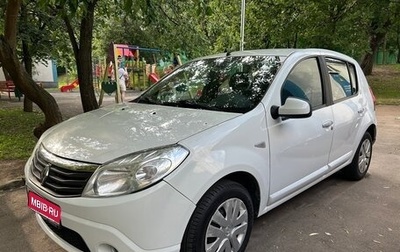 Renault Sandero I, 2013 год, 590 000 рублей, 1 фотография
