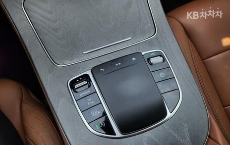 Mercedes-Benz E-Класс, 2021 год, 3 025 000 рублей, 9 фотография
