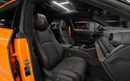 Lamborghini Urus I, 2025 год, 47 000 000 рублей, 28 фотография