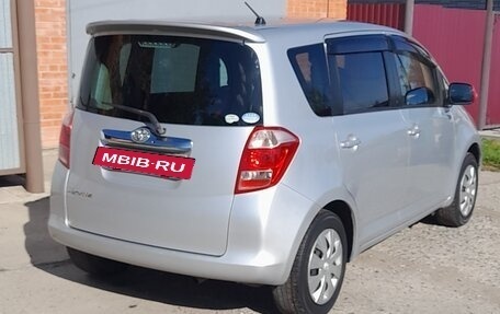 Toyota Ractis I, 2005 год, 585 000 рублей, 3 фотография
