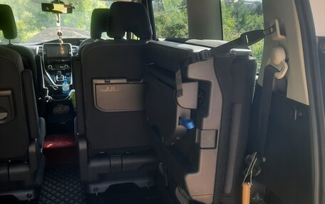 Nissan Serena IV, 2018 год, 2 420 000 рублей, 12 фотография