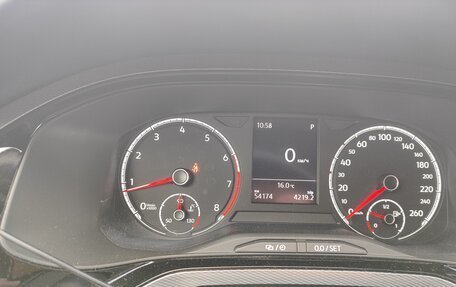 Volkswagen Polo VI (EU Market), 2021 год, 2 100 000 рублей, 12 фотография