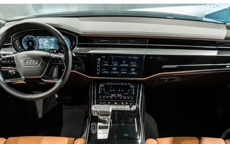 Audi A8, 2025 год, 21 000 000 рублей, 4 фотография