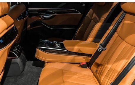 Audi A8, 2025 год, 21 000 000 рублей, 8 фотография