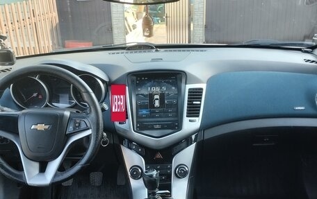Chevrolet Cruze II, 2011 год, 630 000 рублей, 3 фотография