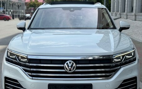 Volkswagen Touareg III, 2021 год, 4 999 999 рублей, 3 фотография