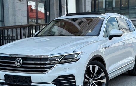 Volkswagen Touareg III, 2021 год, 4 999 999 рублей, 14 фотография