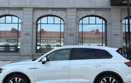 Volkswagen Touareg III, 2021 год, 4 999 999 рублей, 31 фотография