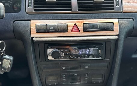 Audi A6, 1998 год, 245 000 рублей, 6 фотография