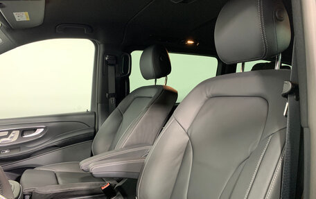Mercedes-Benz V-Класс, 2024 год, 18 540 000 рублей, 11 фотография