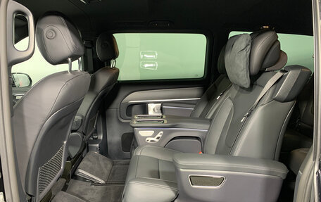 Mercedes-Benz V-Класс, 2024 год, 18 540 000 рублей, 14 фотография
