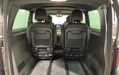 Mercedes-Benz V-Класс, 2024 год, 18 540 000 рублей, 21 фотография