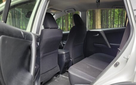 Toyota RAV4, 2016 год, 1 790 000 рублей, 7 фотография