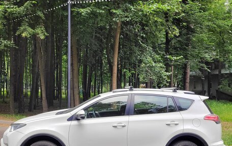 Toyota RAV4, 2016 год, 1 790 000 рублей, 2 фотография