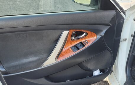 Toyota Camry, 2010 год, 1 380 000 рублей, 3 фотография
