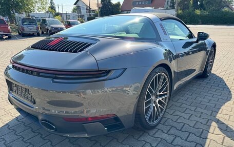Porsche 911, 2021 год, 15 900 000 рублей, 4 фотография