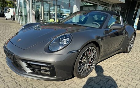 Porsche 911, 2021 год, 15 900 000 рублей, 7 фотография