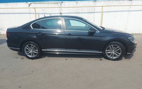 Volkswagen Passat B8 рестайлинг, 2018 год, 2 350 000 рублей, 8 фотография
