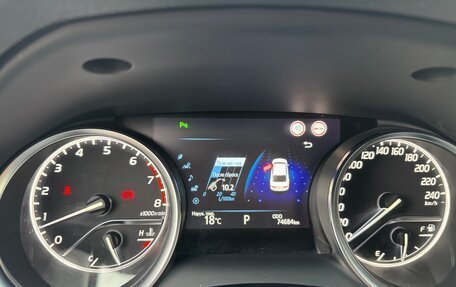 Toyota Camry, 2019 год, 3 150 000 рублей, 8 фотография
