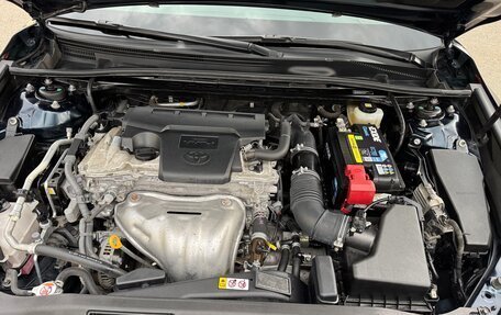 Toyota Camry, 2019 год, 3 150 000 рублей, 10 фотография