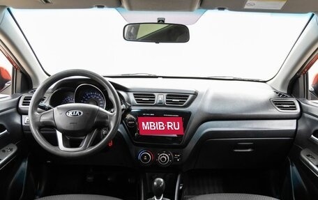 KIA Rio III рестайлинг, 2013 год, 748 000 рублей, 15 фотография