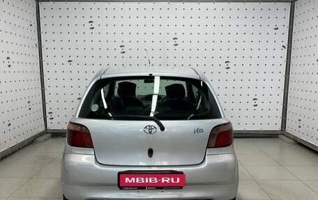 Toyota Vitz, 2000 год, 450 000 рублей, 6 фотография