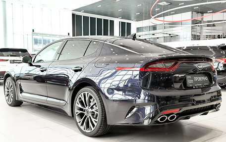 KIA Stinger I, 2019 год, 3 050 000 рублей, 7 фотография