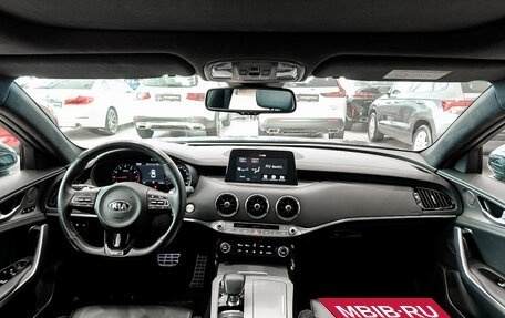 KIA Stinger I, 2019 год, 3 050 000 рублей, 14 фотография