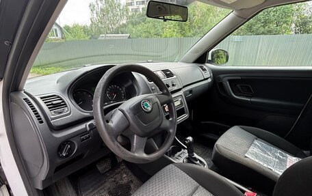 Skoda Fabia II, 2012 год, 595 000 рублей, 10 фотография