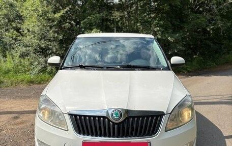 Skoda Fabia II, 2012 год, 595 000 рублей, 2 фотография