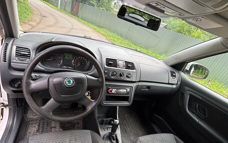 Skoda Fabia II, 2012 год, 595 000 рублей, 11 фотография