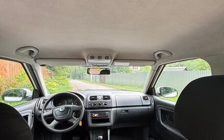 Skoda Fabia II, 2012 год, 595 000 рублей, 17 фотография