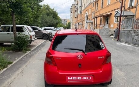 Toyota Yaris III рестайлинг, 2007 год, 600 000 рублей, 15 фотография