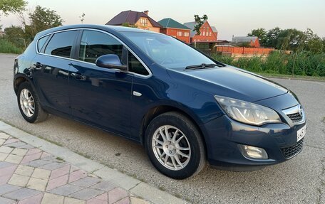 Opel Astra J, 2011 год, 850 000 рублей, 7 фотография