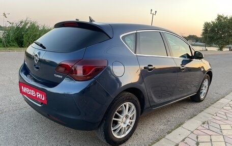 Opel Astra J, 2011 год, 850 000 рублей, 5 фотография
