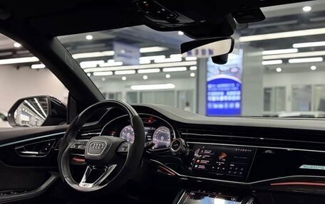 Audi Q8 I, 2021 год, 5 990 000 рублей, 13 фотография