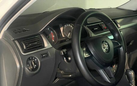 Skoda Rapid I, 2017 год, 1 100 000 рублей, 8 фотография