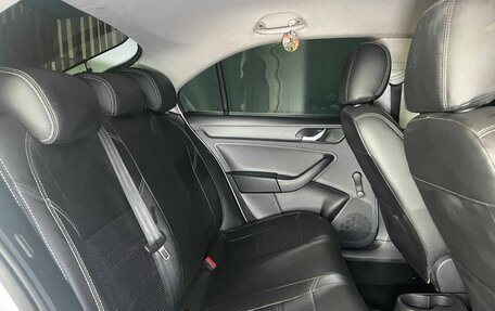 Skoda Rapid I, 2017 год, 1 100 000 рублей, 13 фотография