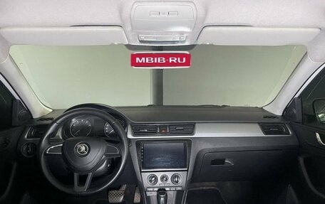 Skoda Rapid I, 2017 год, 1 100 000 рублей, 10 фотография
